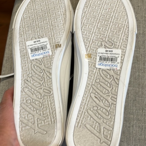 Tommy Hilfiger shoes white Size 8M new with tag - Picture 6 of 8